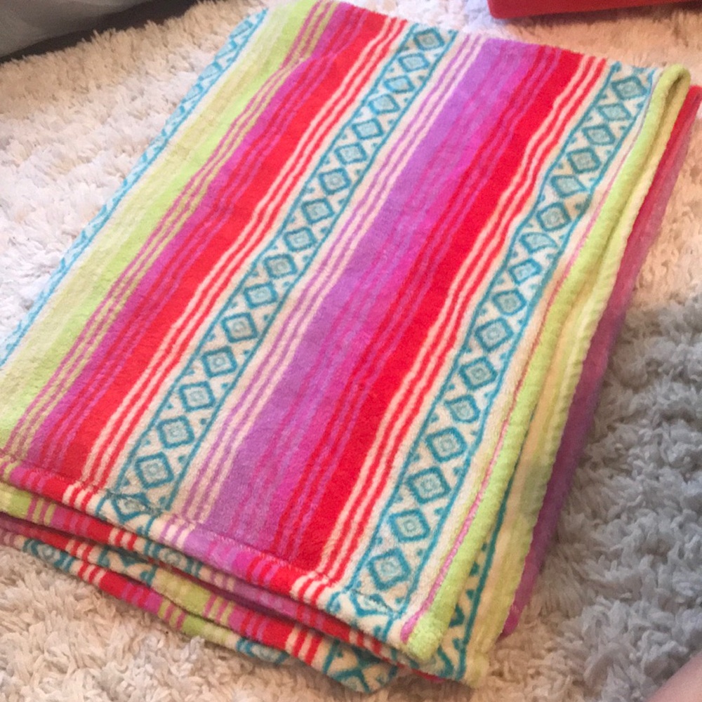 Vera Bradley throw blanket
